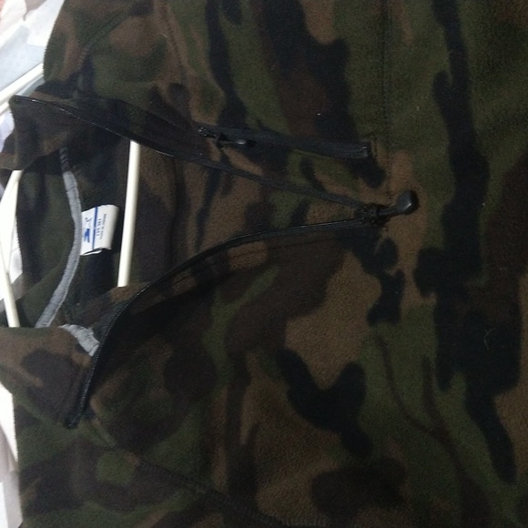 A starter sweater . - Picture 1 of 3